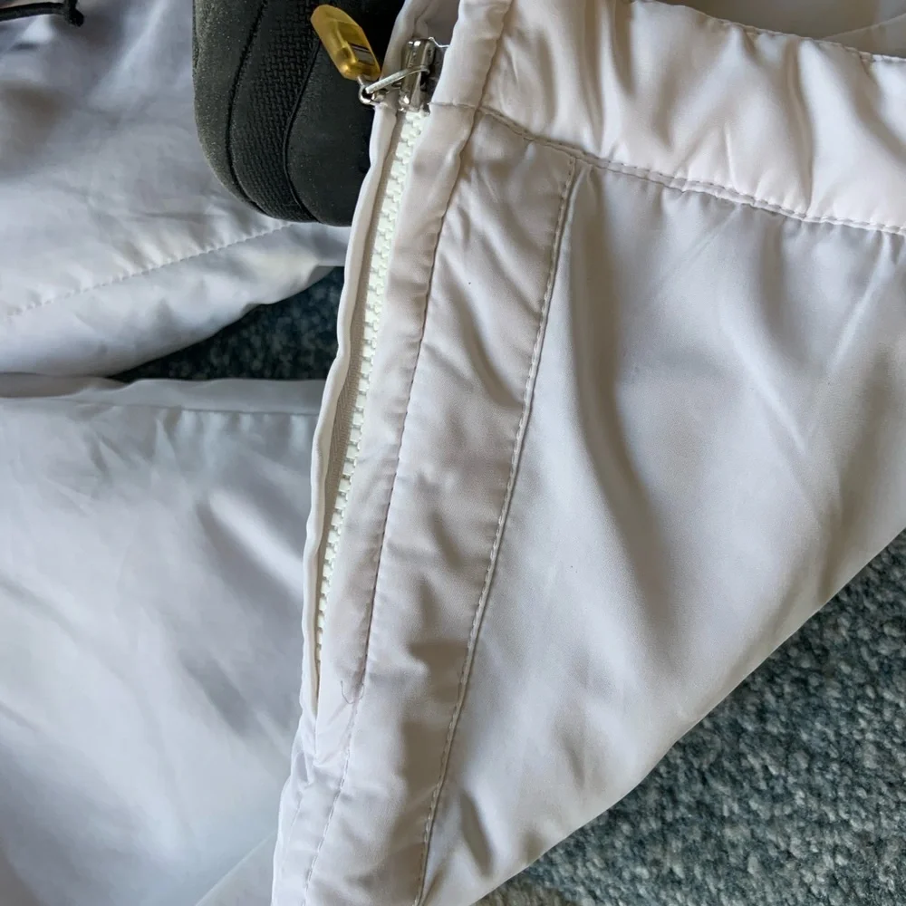 GAP White Kids Snow Pants